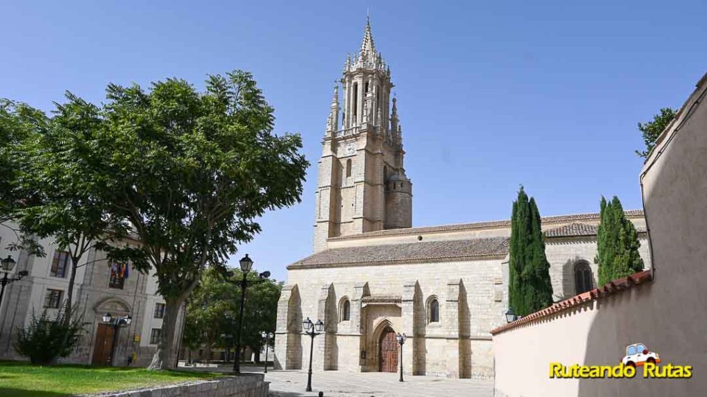 Ampudia - Colegiata de San Miguel