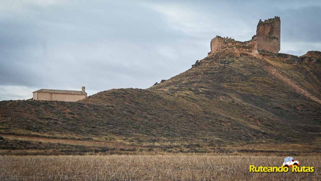 Monteagudo de las Vicarias - Castillo de la Raya