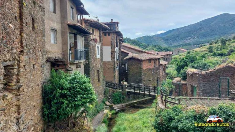 Robledillo de Gata y su arquitectura popular en la Sierra de Gata